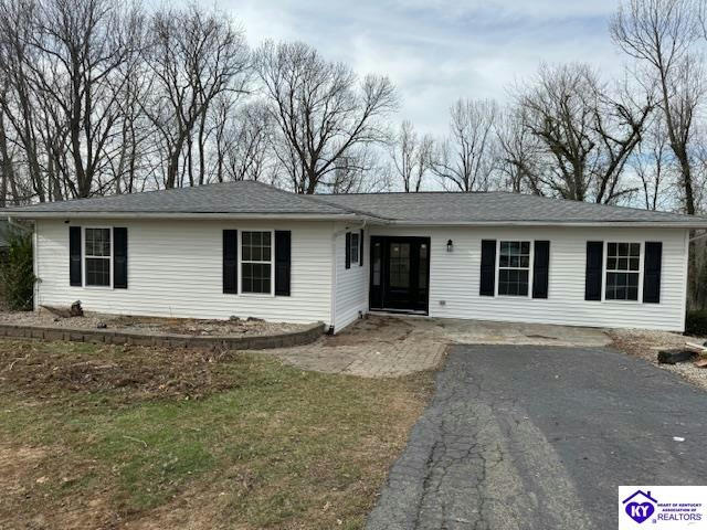 3046 CANNONS POINT LN, MCDANIELS, KY 40152, photo 1 of 14